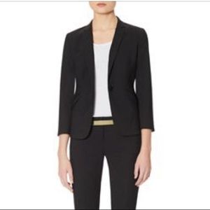 The Limited Exact Stretch Blazer